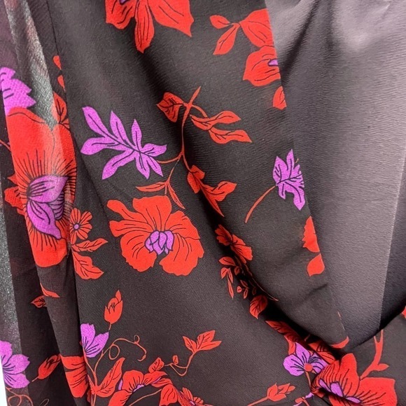 Sanctuary NWT Y2K Twist-Front Long Sleeve Chiffon Floral Print Crop Top Medium - Picture 8 of 13